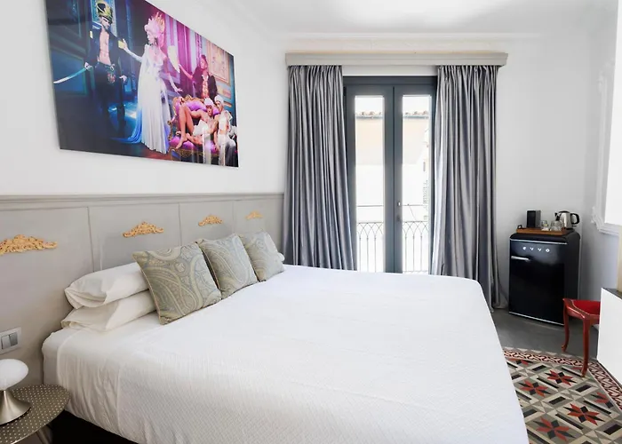 Dog Admiral - Urban Guest House Palma de Mallorca